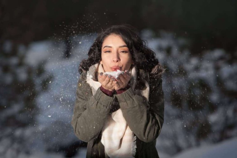 Cum ne ingrijim parul iarna - sfaturi pentru a avea un par sanatos.